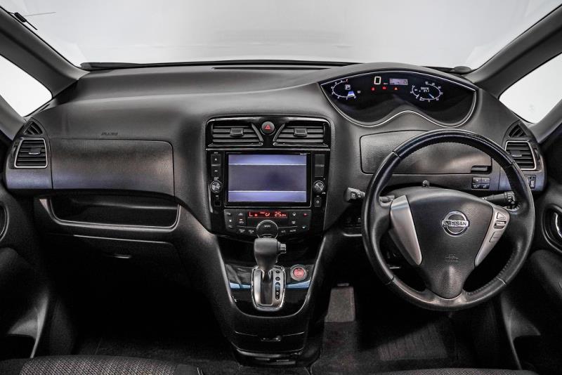 2015 Nissan Serena