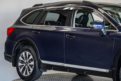 2016 Subaru Outback Limited - Thumbnail