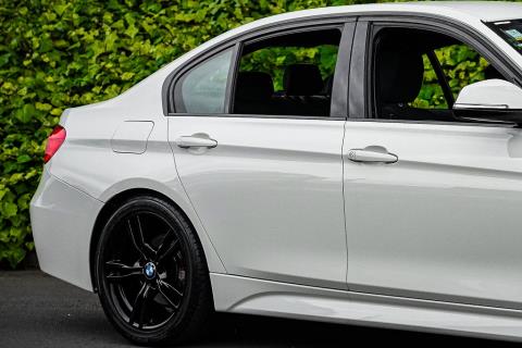 2014 Bmw 320i M Sport - Thumbnail