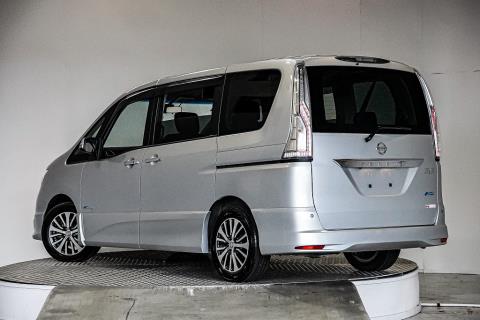 2014 Nissan Serena Hybrid 8 Seater - Thumbnail