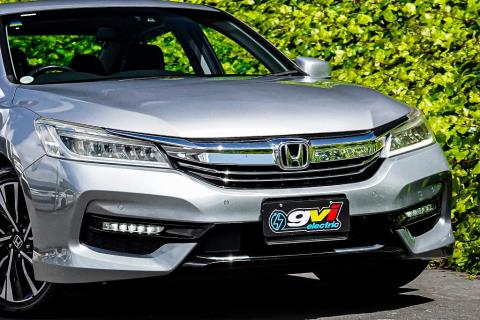 2016 Honda Accord Hybrid EX - Thumbnail