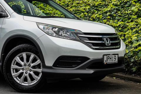 2013 Honda CR-V S NZ New - Thumbnail