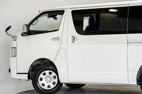 2021 Toyota Hiace GL 5 Door - Thumbnail