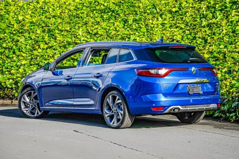 2020 Renault Megane Sport Tourer GT - Thumbnail