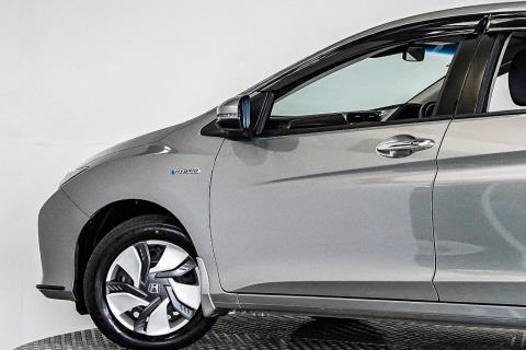 2015 Honda Grace Hybrid / City - Thumbnail