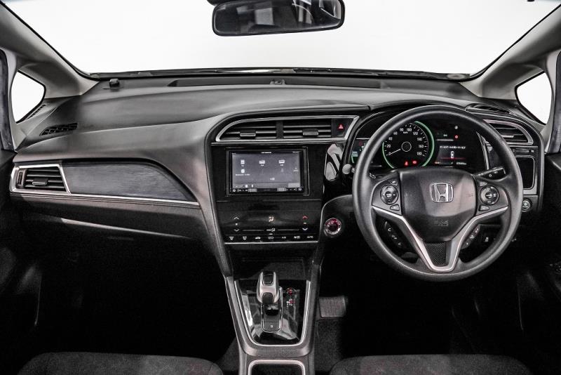 2019 Honda Fit Shuttle Hybrid