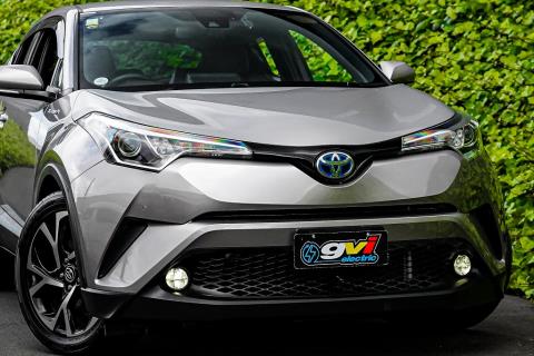 2017 Toyota C-HR Hybrid G - Thumbnail