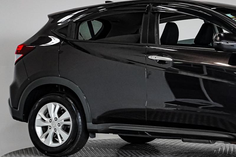 2015 Honda Vezel Hybrid X / HR-V