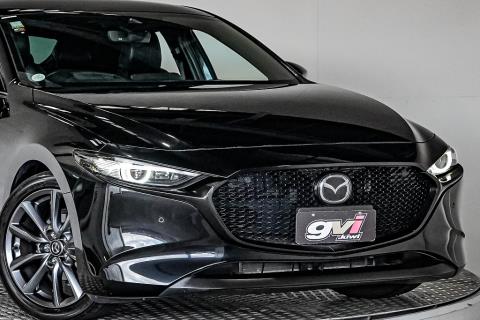 2019 Mazda Mazda 3 20S Ltd - Thumbnail