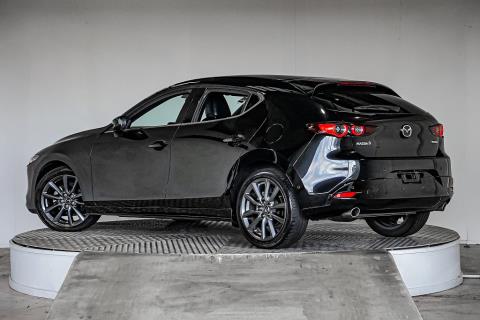 2019 Mazda Mazda 3 20S Ltd - Thumbnail