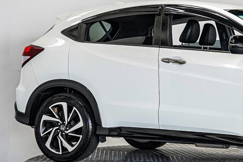 2018 Honda Vezel RS Hybrid / HR-V