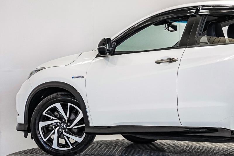 2018 Honda Vezel RS Hybrid / HR-V