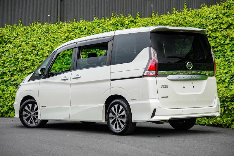 2019 Nissan Serena Hybrid HighwayStar