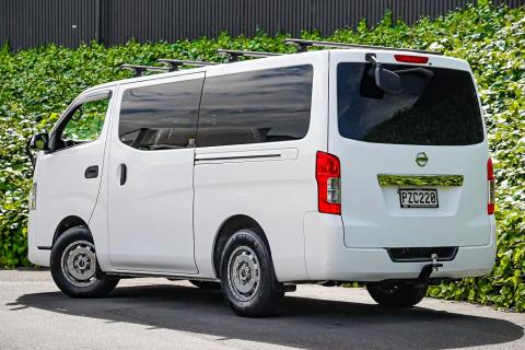 2017 Nissan NV350 / Caravan - Thumbnail