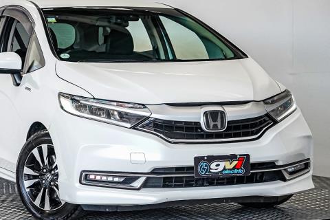 2019 Honda Shuttle Hybrid Z - Thumbnail