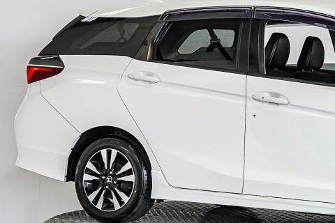 2019 Honda Shuttle Hybrid Z - Thumbnail