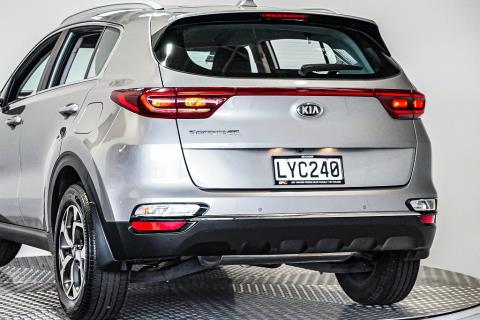 2019 Kia Sportage - Thumbnail