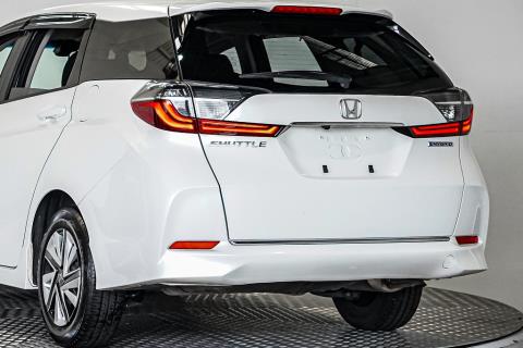 2019 Honda Shuttle Hybrid - Thumbnail