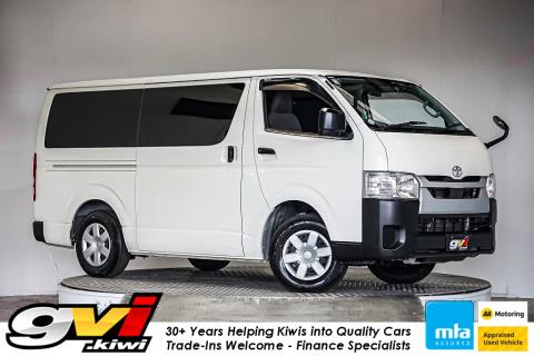 2020 Toyota Hiace ZL 5 Door - Thumbnail