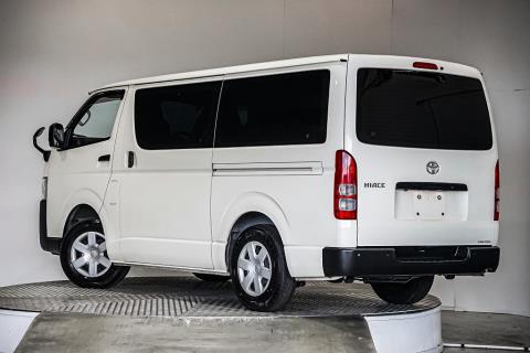 2020 Toyota Hiace ZL 5 Door - Thumbnail