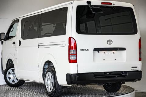 2020 Toyota Hiace ZL 5 Door - Thumbnail