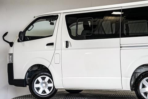 2020 Toyota Hiace ZL 5 Door - Thumbnail