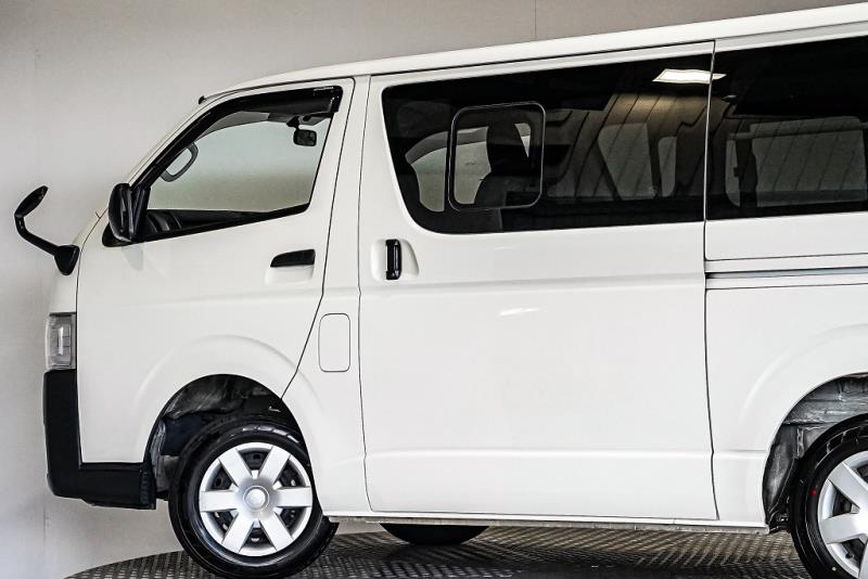 2020 Toyota Hiace ZL 5 Door