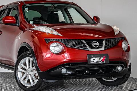 2014 Nissan Juke 15RX Type V - Thumbnail