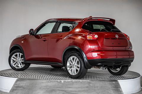 2014 Nissan Juke 15RX Type V - Thumbnail