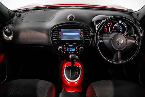 2014 Nissan Juke 15RX Type V - Thumbnail