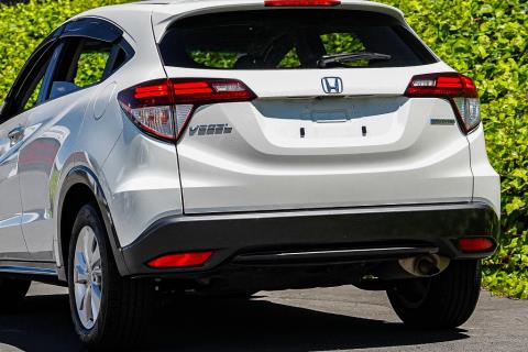 2014 Honda Vezel Hybrid X / HR-V - Thumbnail