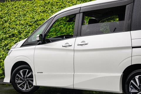 2019 Nissan Serena Hybrid - Thumbnail