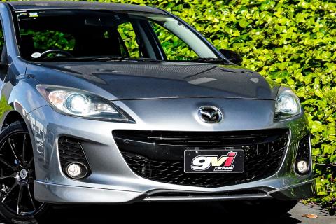 2013 Mazda Axela 20S / 3 Sport - Thumbnail