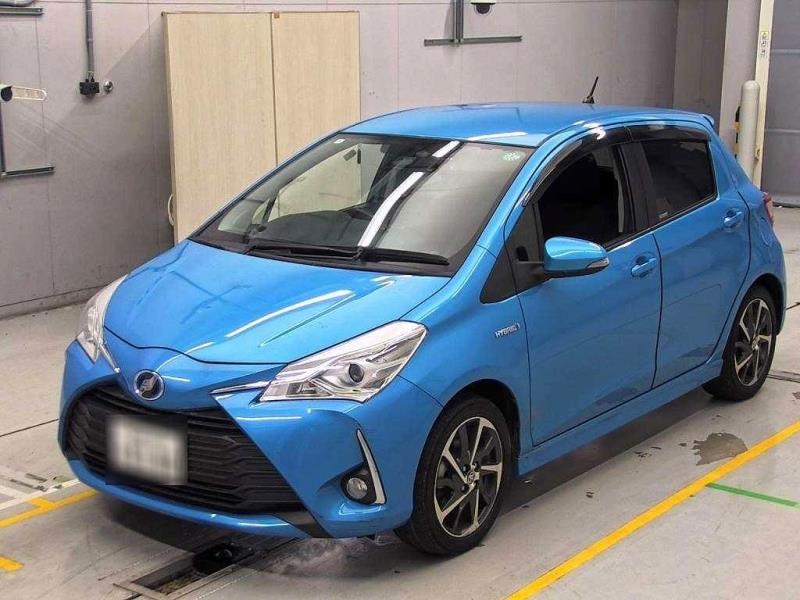 2017 Toyota Vitz Hybrid / Yaris