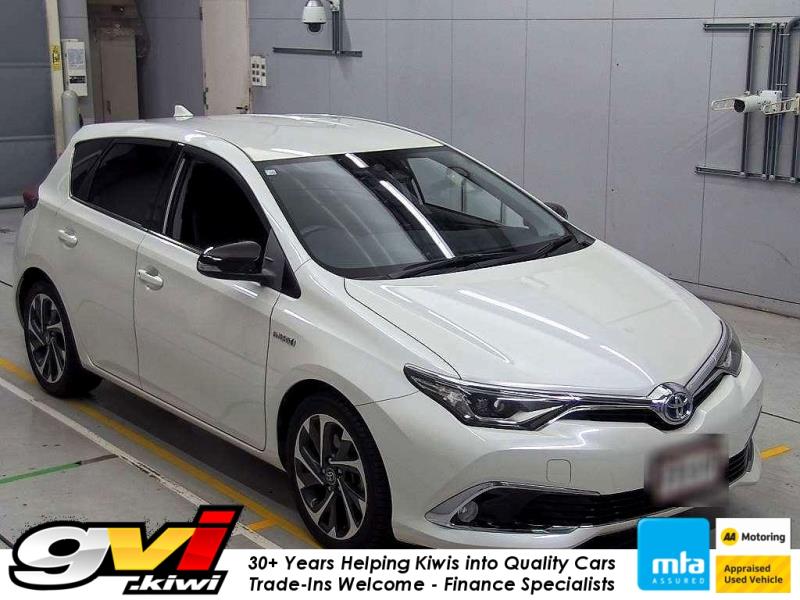 2016 Toyota Auris Hybrid / Corolla