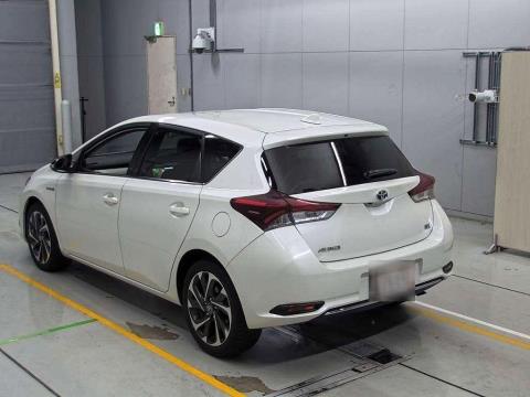 2016 Toyota Auris Hybrid / Corolla - Thumbnail