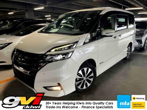 2018 Nissan Serena Hybrid 8 Seat - Thumbnail