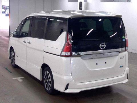 2018 Nissan Serena Hybrid 8 Seat - Thumbnail