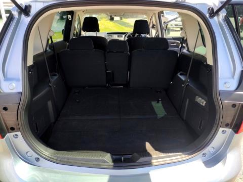 2011 Mazda Premacy 7 Seater - Thumbnail