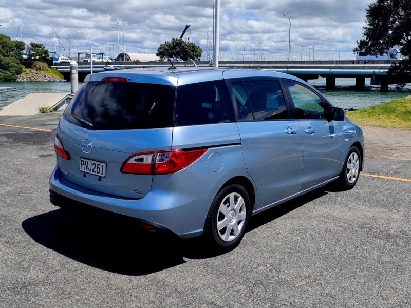 2011 Mazda Premacy 7 Seater