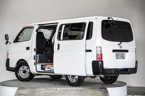 2008 Nissan Caravan 5 Door - Thumbnail