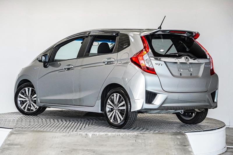 2016 Honda Fit Sport Hybrid