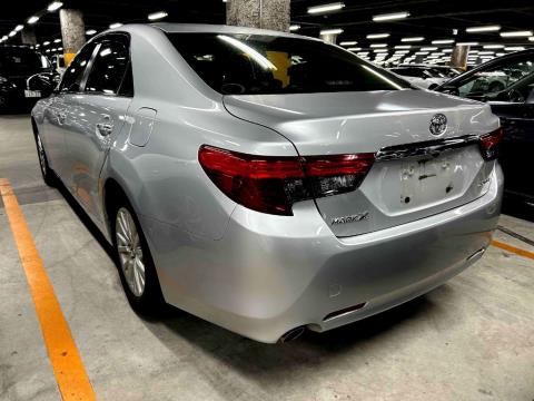 2013 Toyota Mark-X - Thumbnail