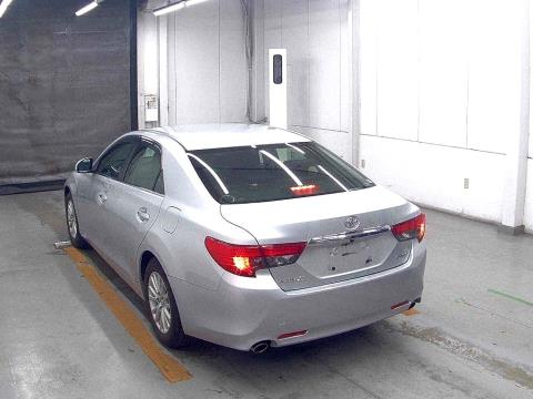 2013 Toyota Mark-X - Thumbnail