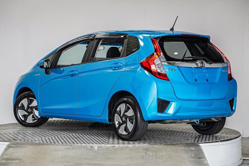 2013 Honda Fit Hybrid / Jazz