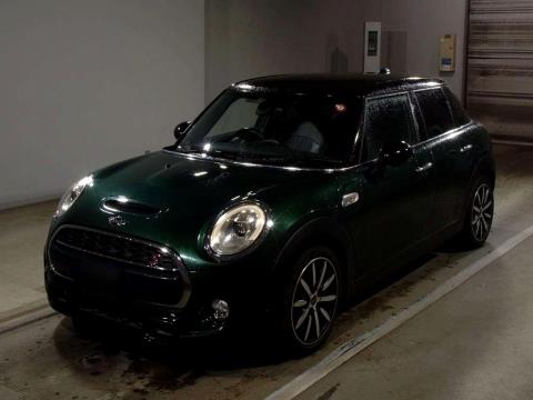 2015 Mini Cooper S - Thumbnail