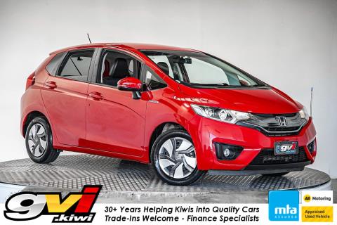 2013 Honda Fit Hybrid / Jazz L Pack - Thumbnail