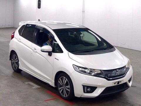 2014 Honda Fit Sport Hybrid - Thumbnail