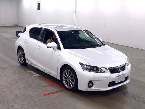 2013 Lexus CT 200h - Thumbnail