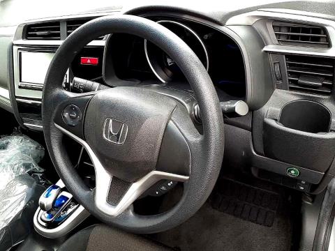 2014 Honda Fit Hybrid / Jazz - Thumbnail